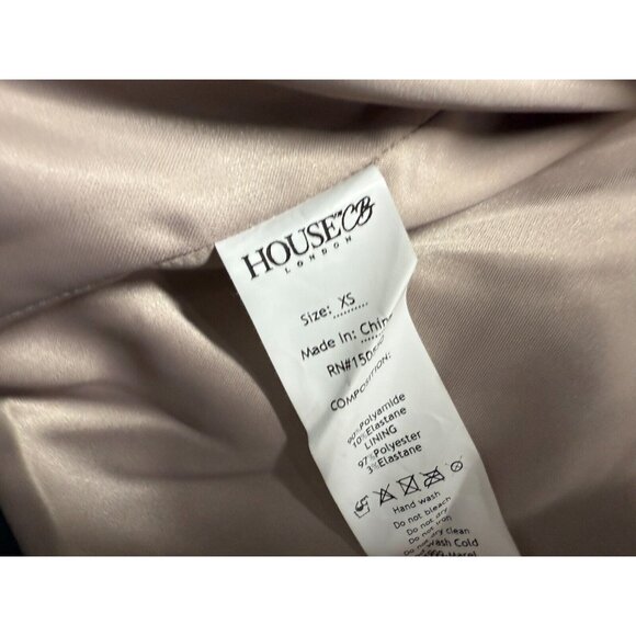 House of CB London Crop Jacket Belted Buckle Hem Wide Lapel Epaule Blazer XS - Picture 16 of 16